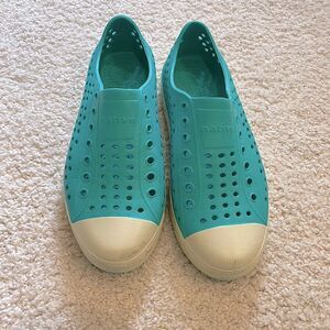 GUC Native Jefferson Teal W Sz. 7 M Sz. 6